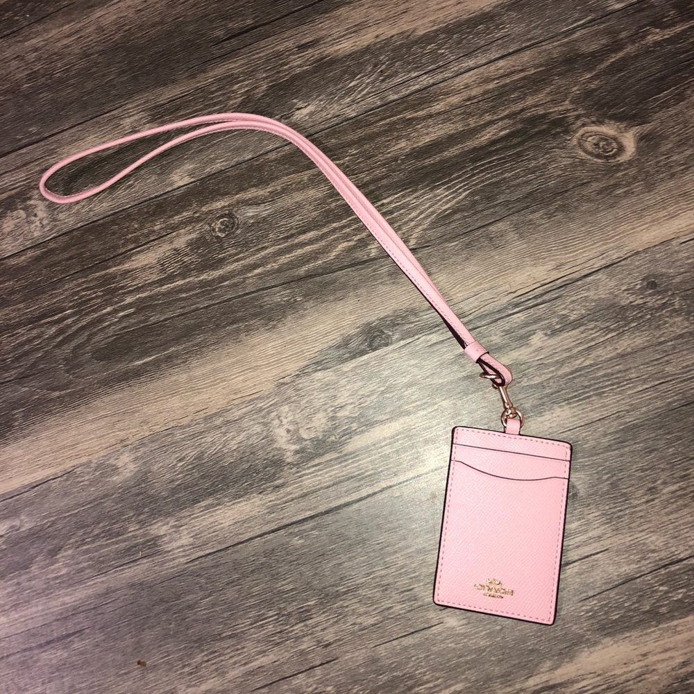 pink coach lanyard 🌸 NWOT